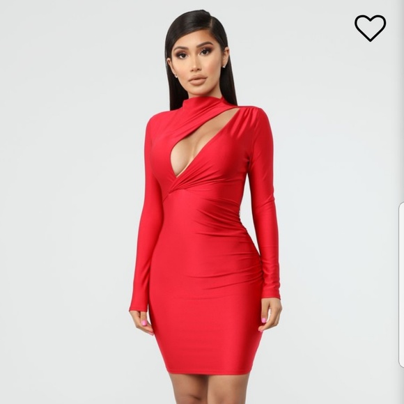 Dress - Picture 1 of 7